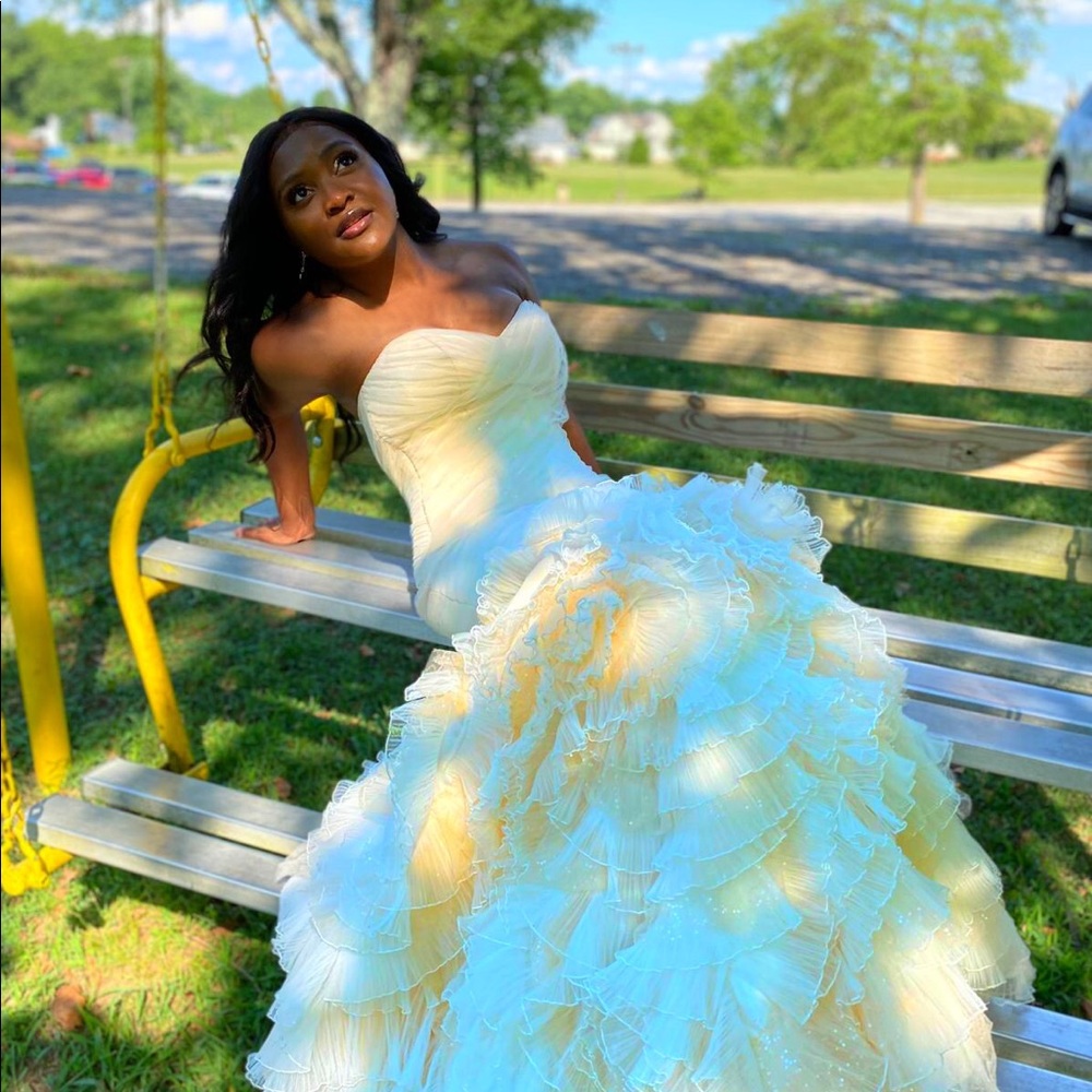 Wedding dress